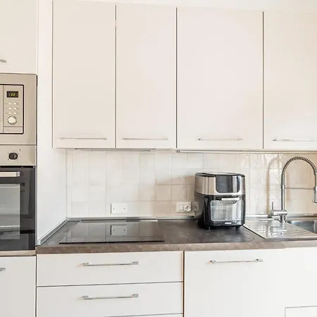 Station - Bright With Balcony! Apartamento Padua